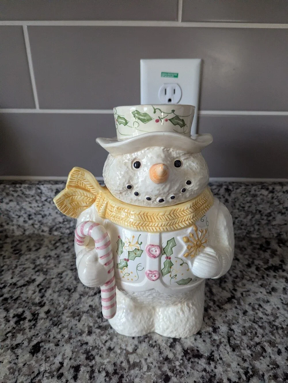 N/A vintage ceramic